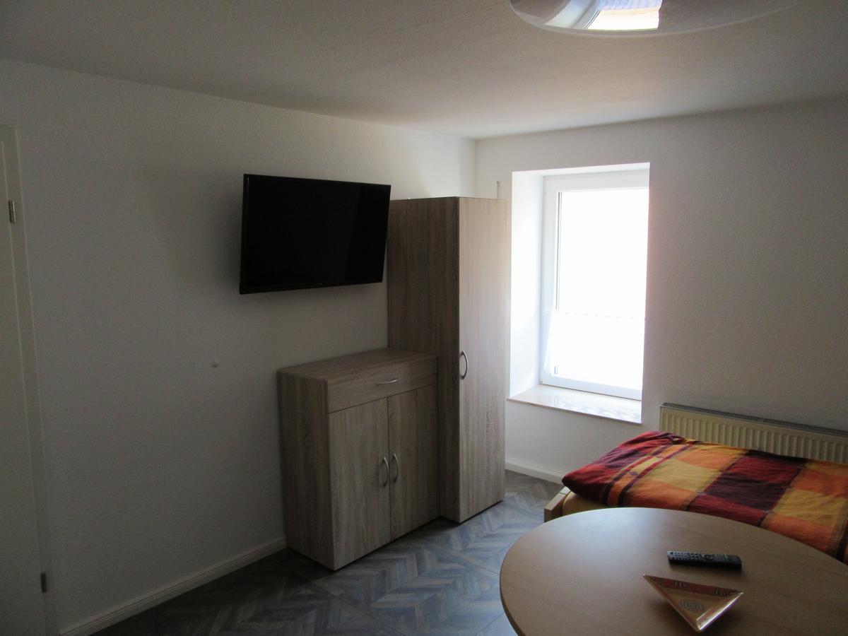Ferienapartment Meiss Erdeborn Exterior photo